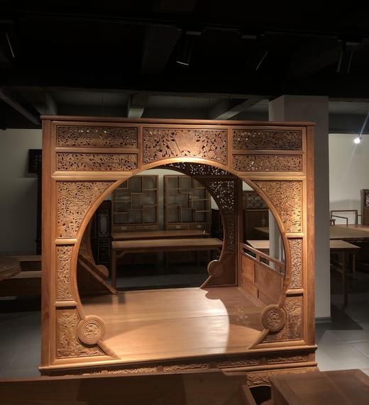 红桥红  家具严选  缅甸花梨（大果紫檀）【193 双月洞 花鸟清式 架子床】 商品图0