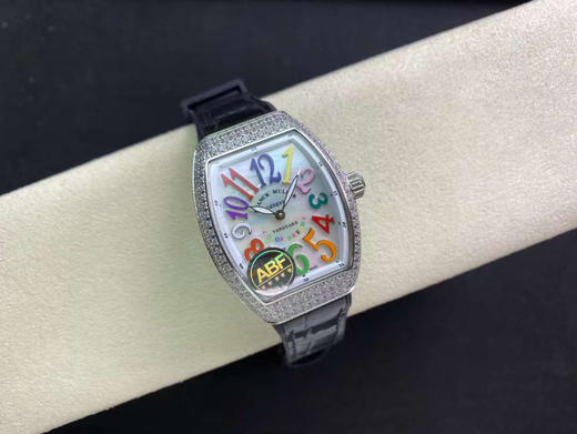 ABF 法兰克 法穆兰 女表 深海珍珠贝 V32 系列 1.字面以大西洋进口深海珍珠贝面 色泽光彩靓丽 拱形压弯贝壳成品率极低 再立体镶嵌 数字真丁 与原版保持100%一致 商品图14