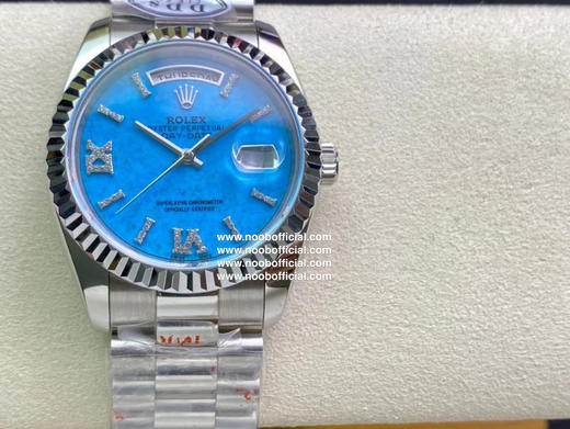 DDS 劳力士星期日历型系列m128238-0071《天然绿松石》重磅来袭！劳力士星期日历型，稀有绿松石盘面，大能同款，36直径，          《重要注明：每张绿松石字面的纹路不一自然形成》 商品图0