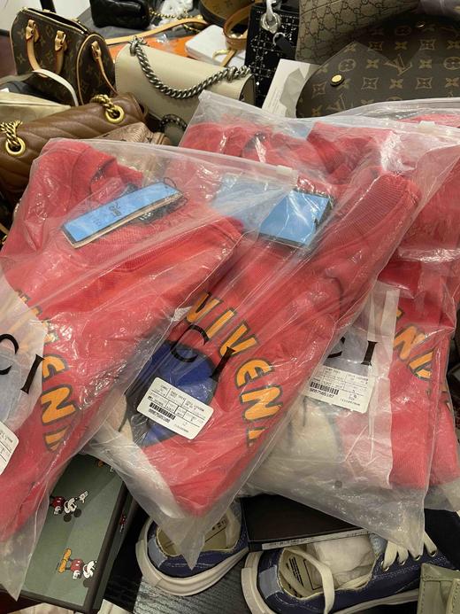 代购版本，Gucci唐老鸭卫衣，S码，原价450，亏本清 商品图5