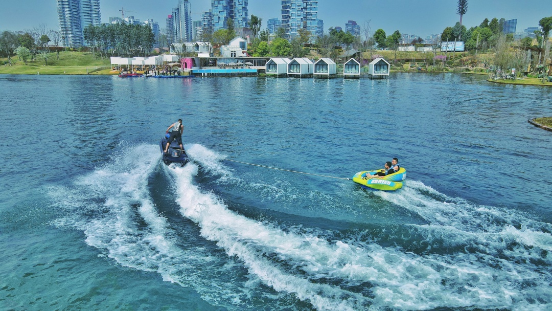 9元抢冒险湾儿童票,还有摩托艇,水上沙发,市区就能体验到的水上项目