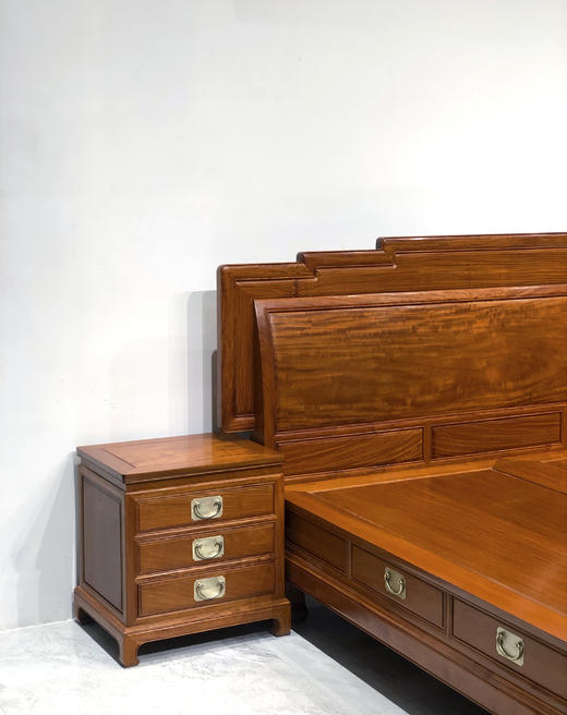 红桥红  家具严选  缅甸花梨（大果紫檀）【180 步步高升大脚 高低床 三件套】 商品图3