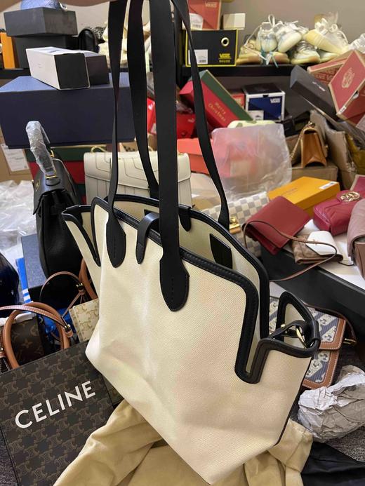 Burberry帆布子母购物袋，内里还有一个小包，实拍高品质，孤品清仓特价处理，配防尘袋包装，原价380，学生党，上班族，宝妈，超实用！！！超值！！！ 商品图3