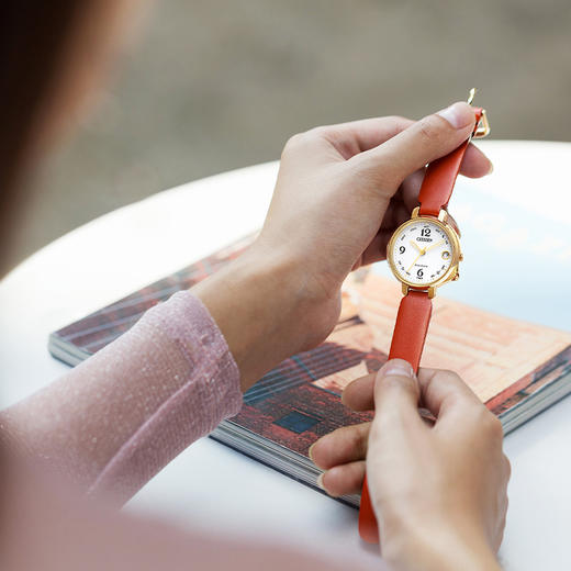 西铁城日本官方正品光动能蓝牙商务皮带防水女表EE4018-13A 商品图4