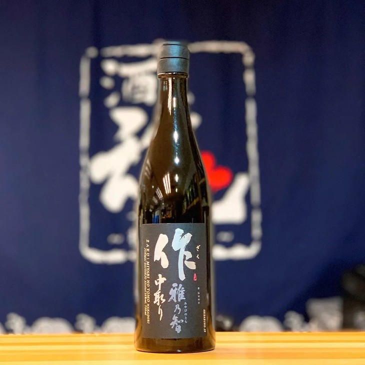 作雅乃智纯米大吟酿zaku Miyabinotomo Junmai Ginjo