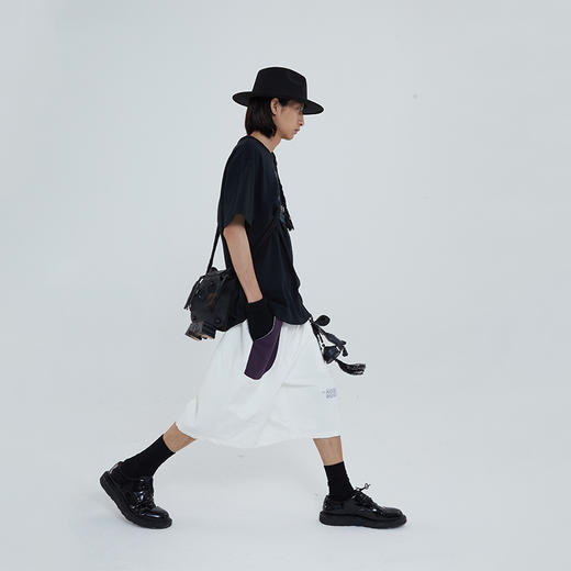 POH 口袋弧形拼色廓形拼接牛仔短裤男夏季潮牌百搭潮流街头五分裤 商品图2