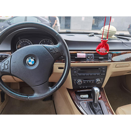 【特价月租-北京】宝马 3系 320i 豪华型 商品图5