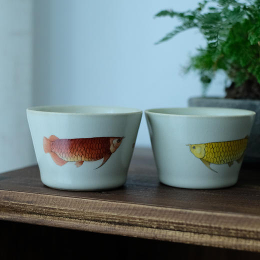 「景德镇汝窑手绘粉彩金龙鱼手工竹节杯」大号汝瓷开片主人杯 招财纳福 商品图0