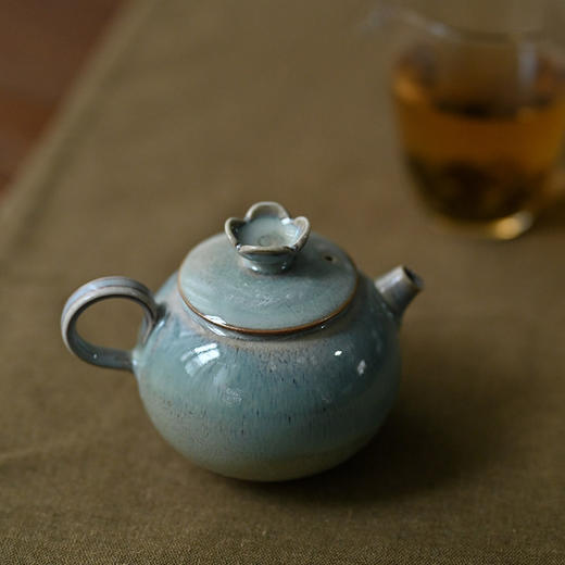 「景德镇手工小茶壶」蓝色高温窑变釉球孔石榴茶壶 粗陶小号家用泡茶壶 商品图0