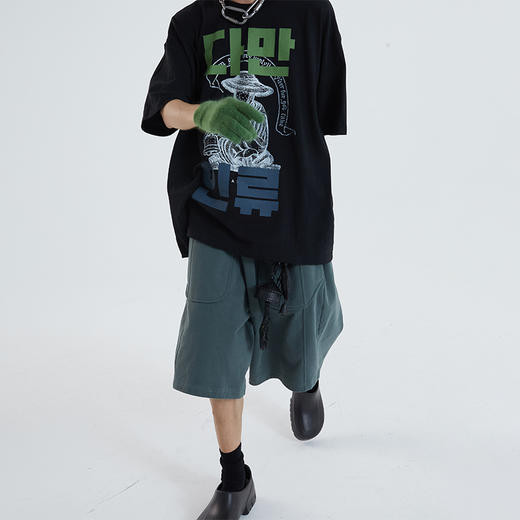 POH 「多骨条」廓形结构宽松街头休闲五分潮牌短裤男夏季潮流卫裤 商品图1