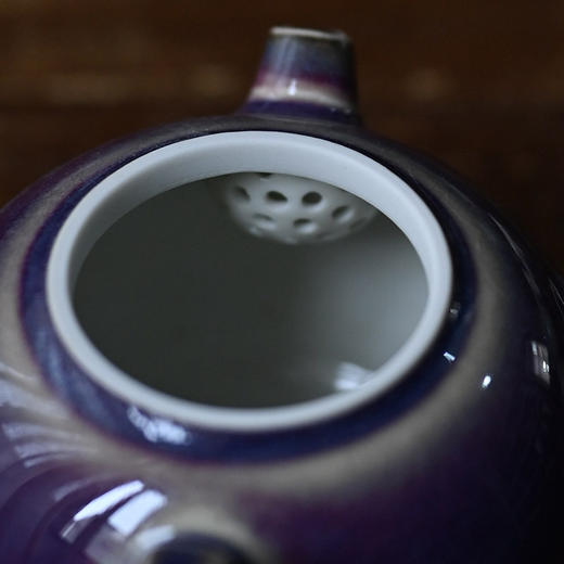 「景德镇手工钧瓷小茶壶」高温原矿窑变釉 白瓷球孔茶壶 家用陶瓷泡茶小壶 商品图4