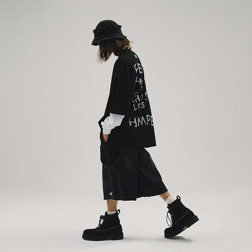 POH 复古洗水做旧手工破坏磨毛边宽松直筒五分牛仔裤宽松短裤子男 商品图0