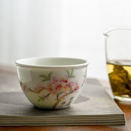 「景德镇手工主人杯」手绘粉彩水点桃花花鸟缸杯 白瓷大号陶瓷主人杯 商品图1