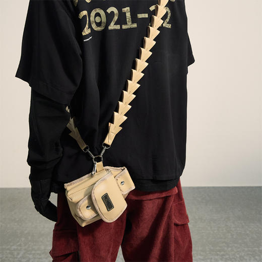 POH 可拆卸锯齿挎带小众设计感单肩男女同款百搭皮质工具挎包腰包 商品图0