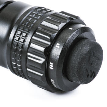 纳丽德电筒TA15彩盒装（含自带USB充电口14500电池） 商品图3