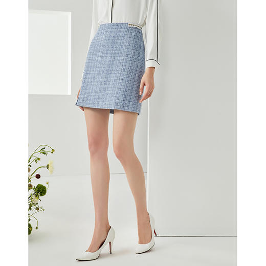 下架-EITIE爱特爱秋季新款时尚气质经典格纹小开叉A字显瘦半身裙女C2106808 商品图4