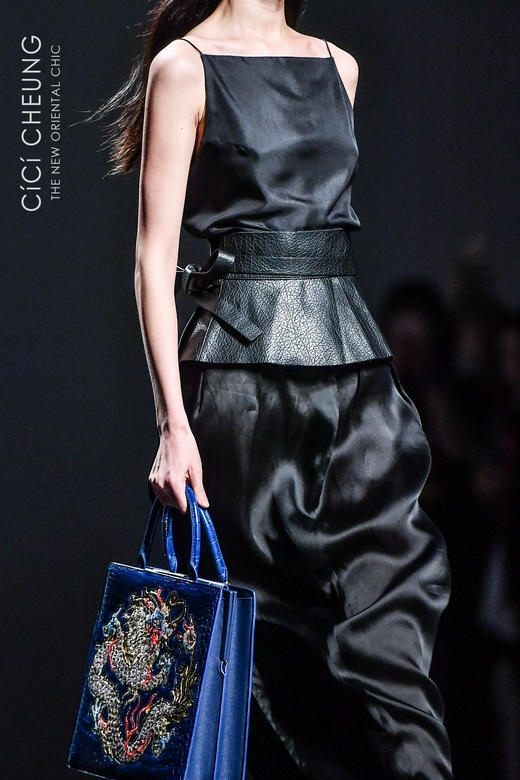 熙上CICICHEUNG 古董老绣片鳄鱼皮包 商品图7