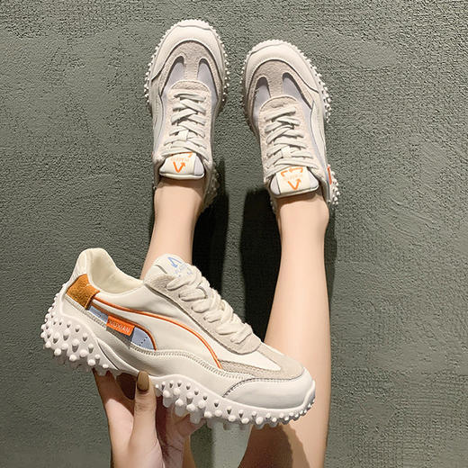 【服饰鞋包】谷韵休闲运动鞋女士老爹鞋 商品图1