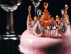 皇冠慕斯（请在16：00前，提前2天预订）