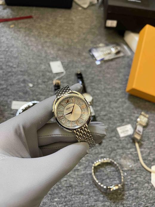 施华洛世奇女士石英腕表，孤品清仓特价处理，原499，无包装 商品图2