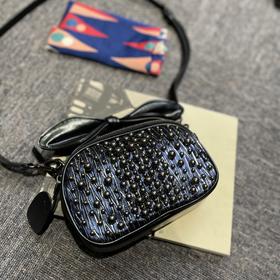 西村名物2021新款单肩斜挎珍珠包X31CA34841