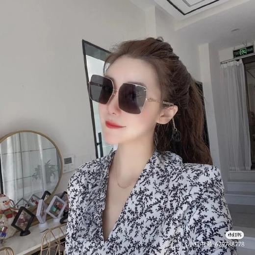 价值4800 高级女王风！古家耳坠系列限量女款墨镜 知性气质 大牌风范 灵动活泼 有气质显脸小 适合各种脸型 佩戴舒适 眼镜链可拆卸 数量有限！ 商品图6