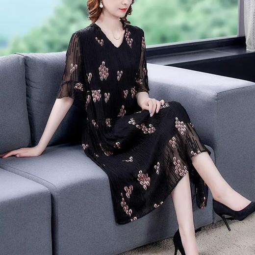 AHM xwf8388洋气宽松大码显瘦连衣裙 商品图2