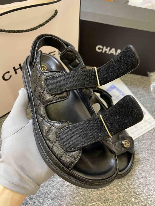 香奈儿经典款凉鞋，配全套包装，橡胶底耐磨防滑，鞋面牛皮耐穿舒适，清仓特价处理🉐️，实拍 商品图9