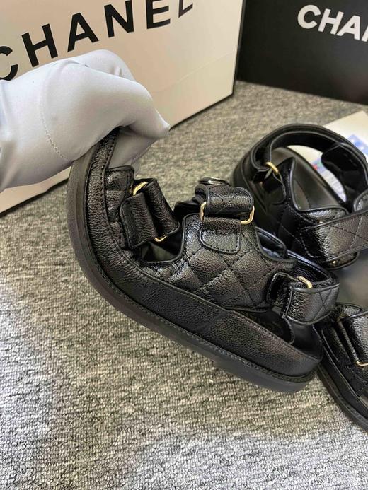 香奈儿经典款凉鞋，配全套包装，橡胶底耐磨防滑，鞋面牛皮耐穿舒适，清仓特价处理🉐️，实拍 商品图10