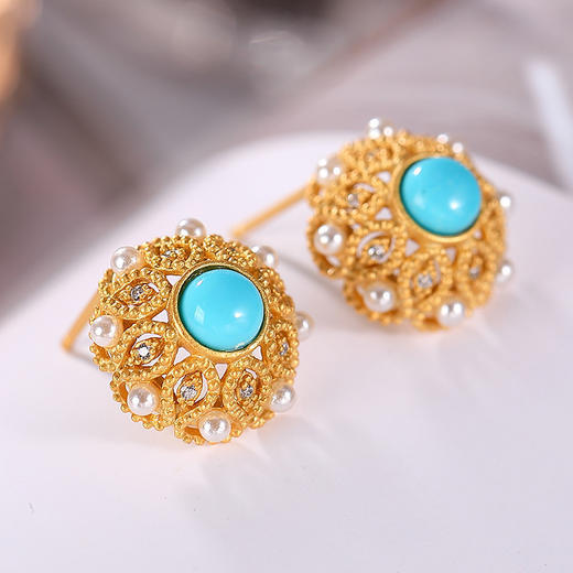 CWSS新款轻奢个性镂空花朵S925纯银镀金绿松石珍珠耳钉 商品图0