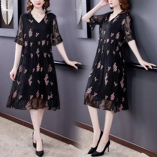 AHM xwf8388洋气宽松大码显瘦连衣裙 商品图3