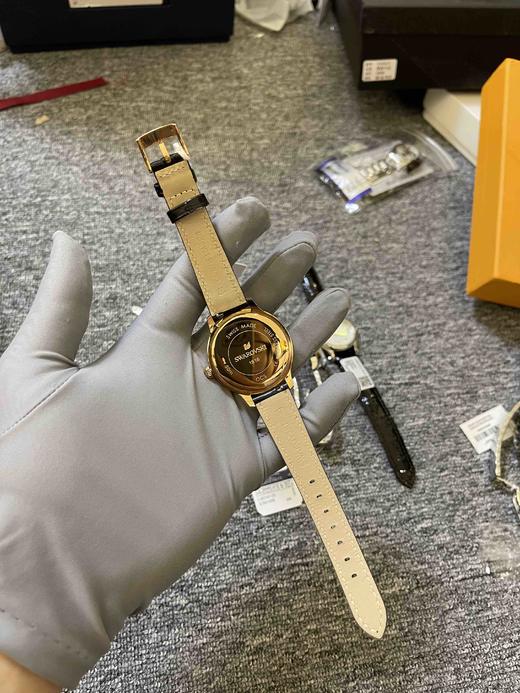 施华洛世奇女士石英腕表，颜值超高，原499，孤品清仓特价处理，无包装 商品图2