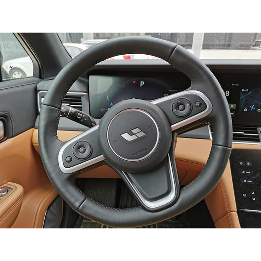 【特价月租-北京】理想 ONE 增程6座版 商品图3