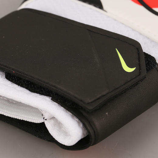小李子:正品NIKE/耐克入门级足球训练守门员门将手套男CQ7799-101 商品图2