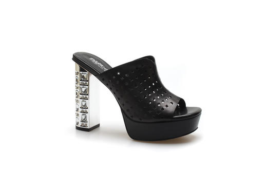 豪麟名鞋奥莱迪嘉女装胎牛皮革时尚凉拖DJQQA11WL044黑色 原价1960元 商品图0