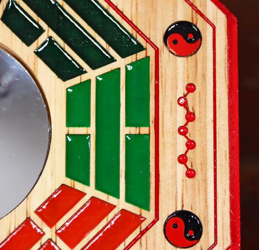 桃木彩绘凹凸乾坤镜 商品图2