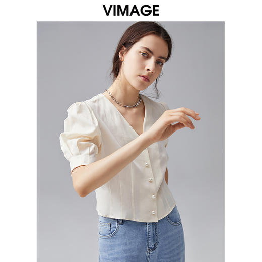 VIMAGE纬漫纪夏季新款V领设计泡泡袖修身短袖小上衣女T恤V1509134 商品图0