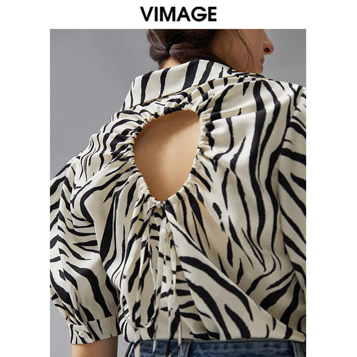 VIMAGE纬漫纪夏季新款灯笼袖宽松印花舒适后背镂空衬衫女衬衣上衣V1509132 商品图5