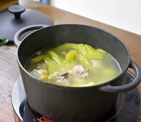 夏日煲汤，用它就很方便