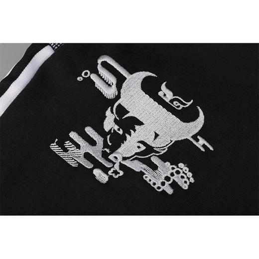 小李子正品ADIDAS/阿迪达斯 皇马CNY中国新年款运动长裤男GL0043 商品图2