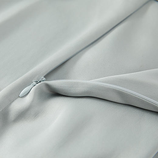 VIMAGE纬漫纪夏季新款优雅时尚高腰不规则百搭半身裙包臀裙女V1506131 商品图5