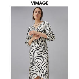 VIMAGE纬漫纪夏季新款V领其七分袖不规则印花连衣裙V1507185