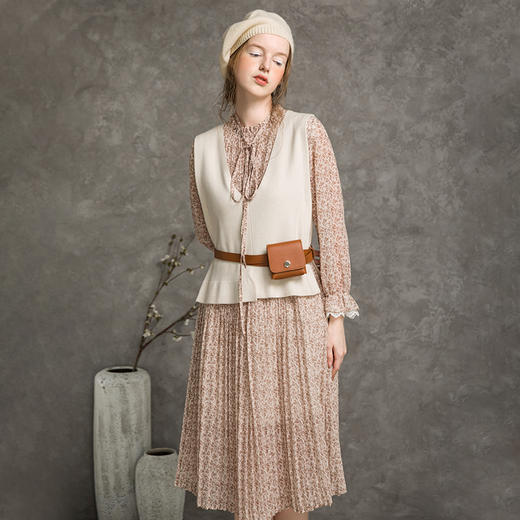 Famecoco范可儿碎花连衣裙秋两件套百褶裙马甲套装裙F216EA008 商品图0