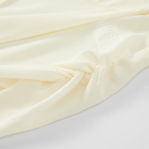 VIMAGE纬漫纪夏季新款时尚百搭纯色系带小上衣V1513130 商品图5