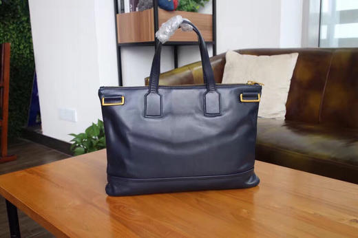 夏日特惠💰680 巴利手提斜挎包2826-2 原版牛皮、高清五金logo标志 商品图1