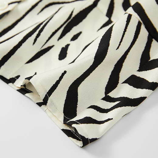 VIMAGE纬漫纪夏季新款宽松印花舒适衬衫女衬衣长袖小上衣V1509131 商品图6