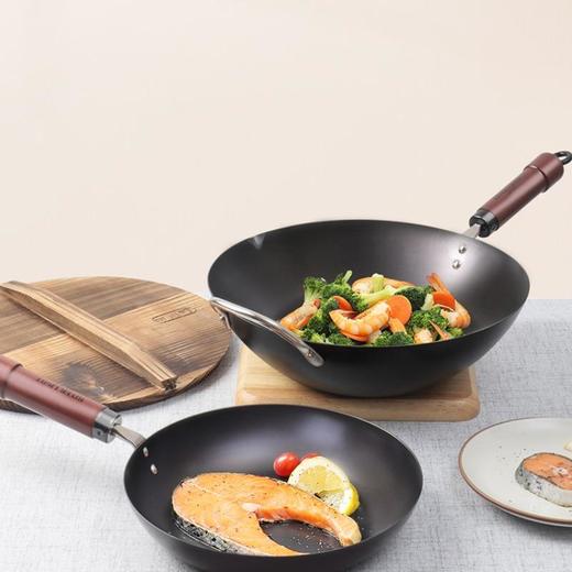 日本极牌RIVERLIGHT原装进口煎炒菜铁锅两件套神炒33 商品图0