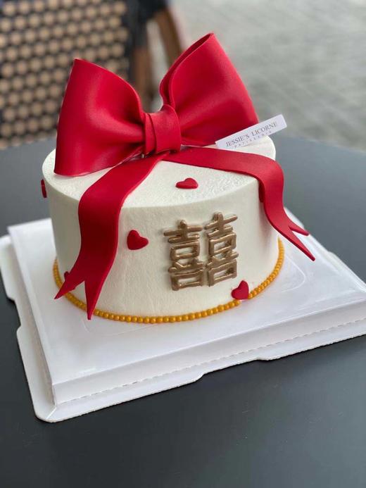 订婚喜字大蝴蝶结翻糖蛋糕 商品图0