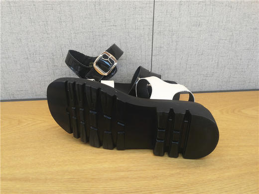 2021豪行夏季新款21242168真皮时尚休闲中跟女鞋凉鞋皮鞋专柜正品 商品图4