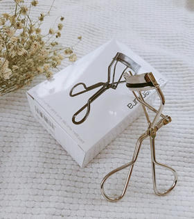 植村秀睫毛夹 不夹眼皮 还兼顾眼头和眼尾